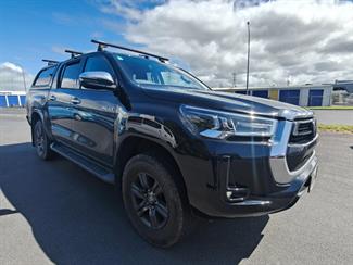 2021 Toyota Hilux - Thumbnail