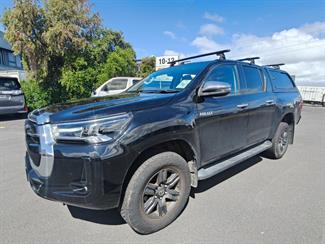 2021 Toyota Hilux - Thumbnail