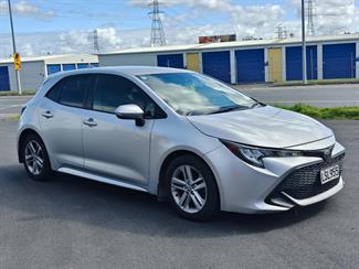 2018 Toyota Corolla - Thumbnail