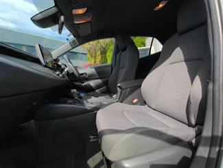 2018 Toyota Corolla - Thumbnail