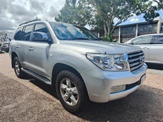 2010 Toyota Land Cruiser - Thumbnail