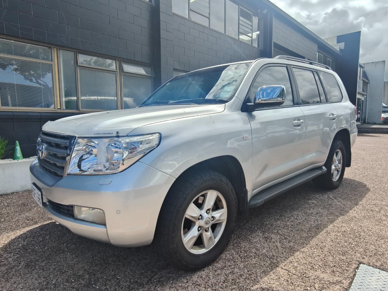2010 Toyota Land Cruiser