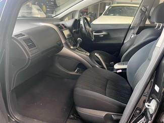 2008 Toyota Auris - Thumbnail