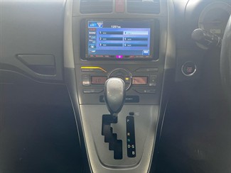 2008 Toyota Auris - Thumbnail