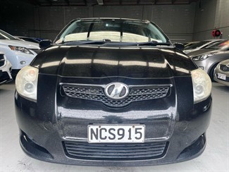 2008 Toyota Auris - Thumbnail