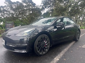 2021 Tesla Model 3 - Thumbnail