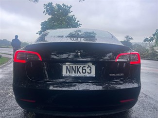 2021 Tesla Model 3 - Thumbnail