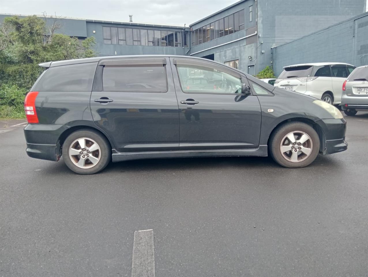 2004 Toyota Wish