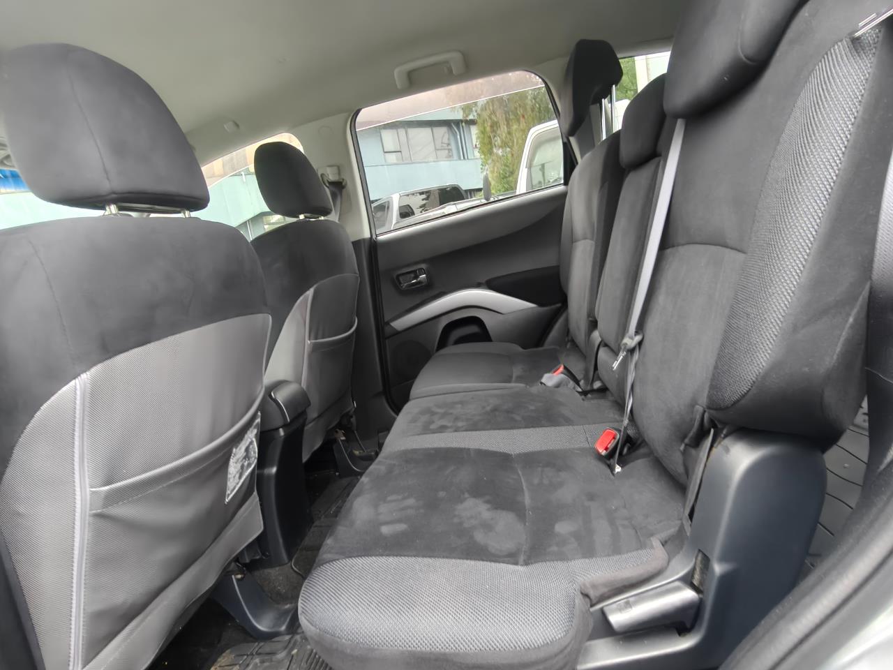 2005 Mitsubishi Outlander