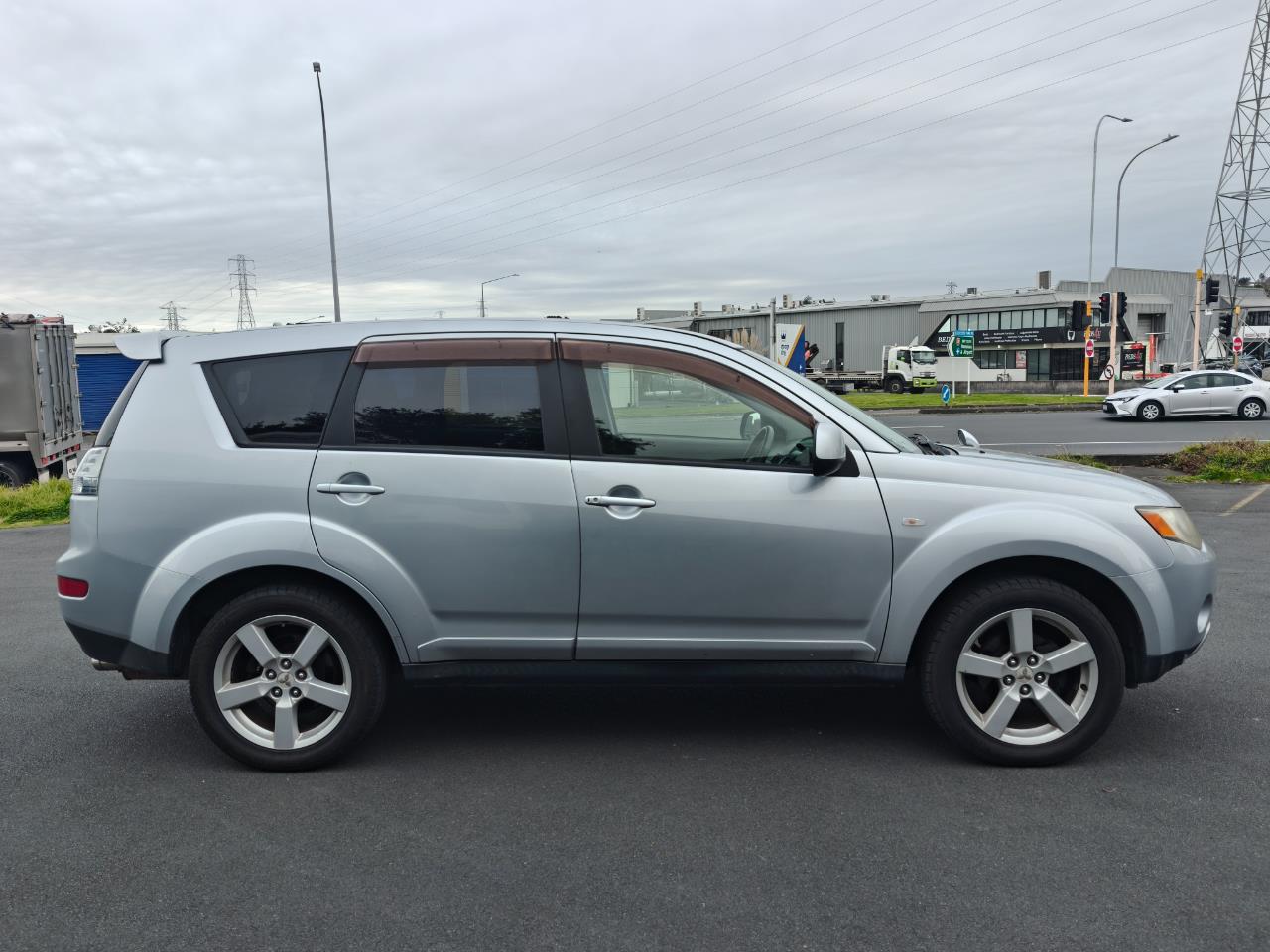 2005 Mitsubishi Outlander