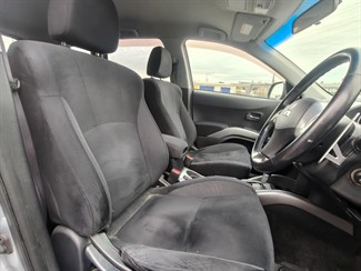 2005 Mitsubishi Outlander - Thumbnail