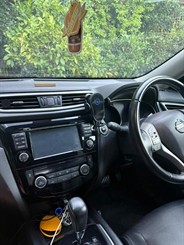 2015 Nissan X-TRAIL - Thumbnail