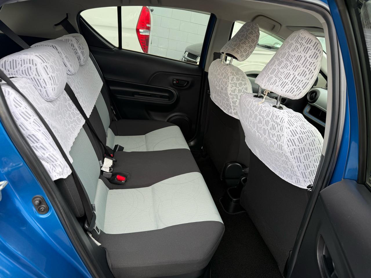 2013 Toyota Aqua