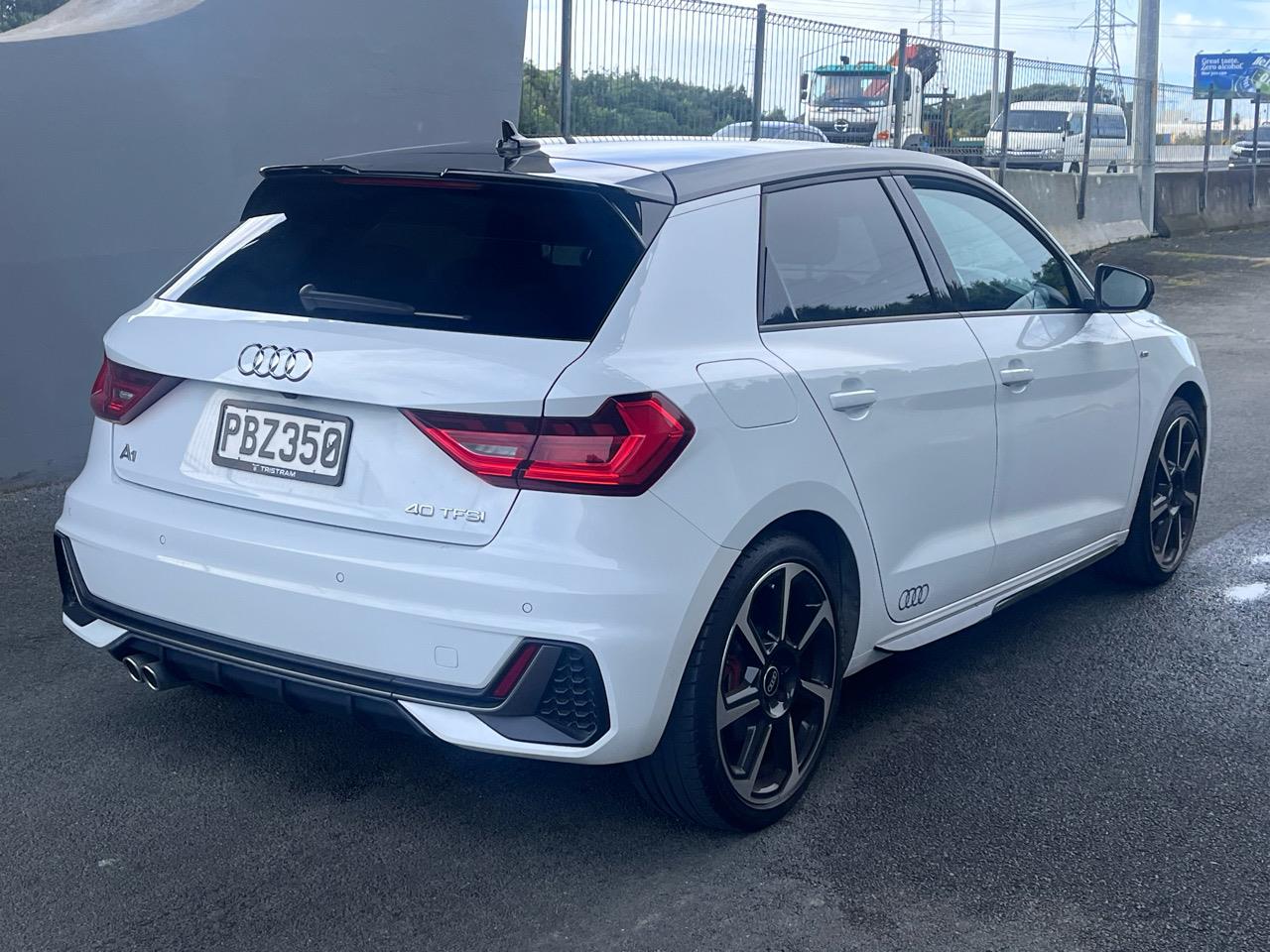 2022 Audi A1