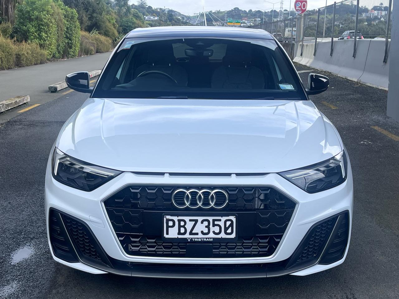 2022 Audi A1