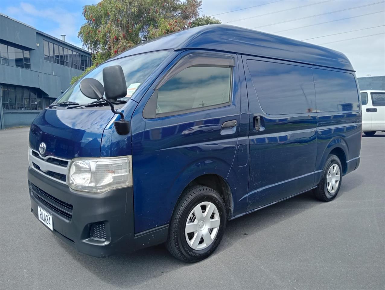 2011 Toyota Hiace