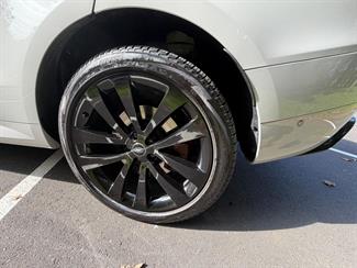 2024 Land Rover Range Rover Sport - Thumbnail
