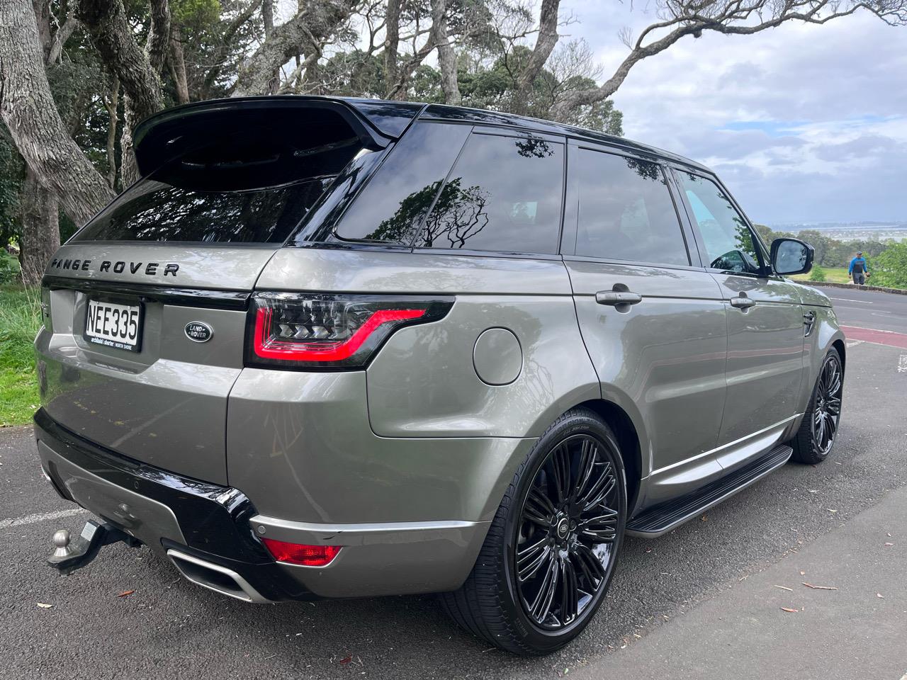 2020 Land Rover Range Rover Sport