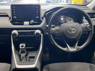 2019 Toyota RAV4 - Thumbnail