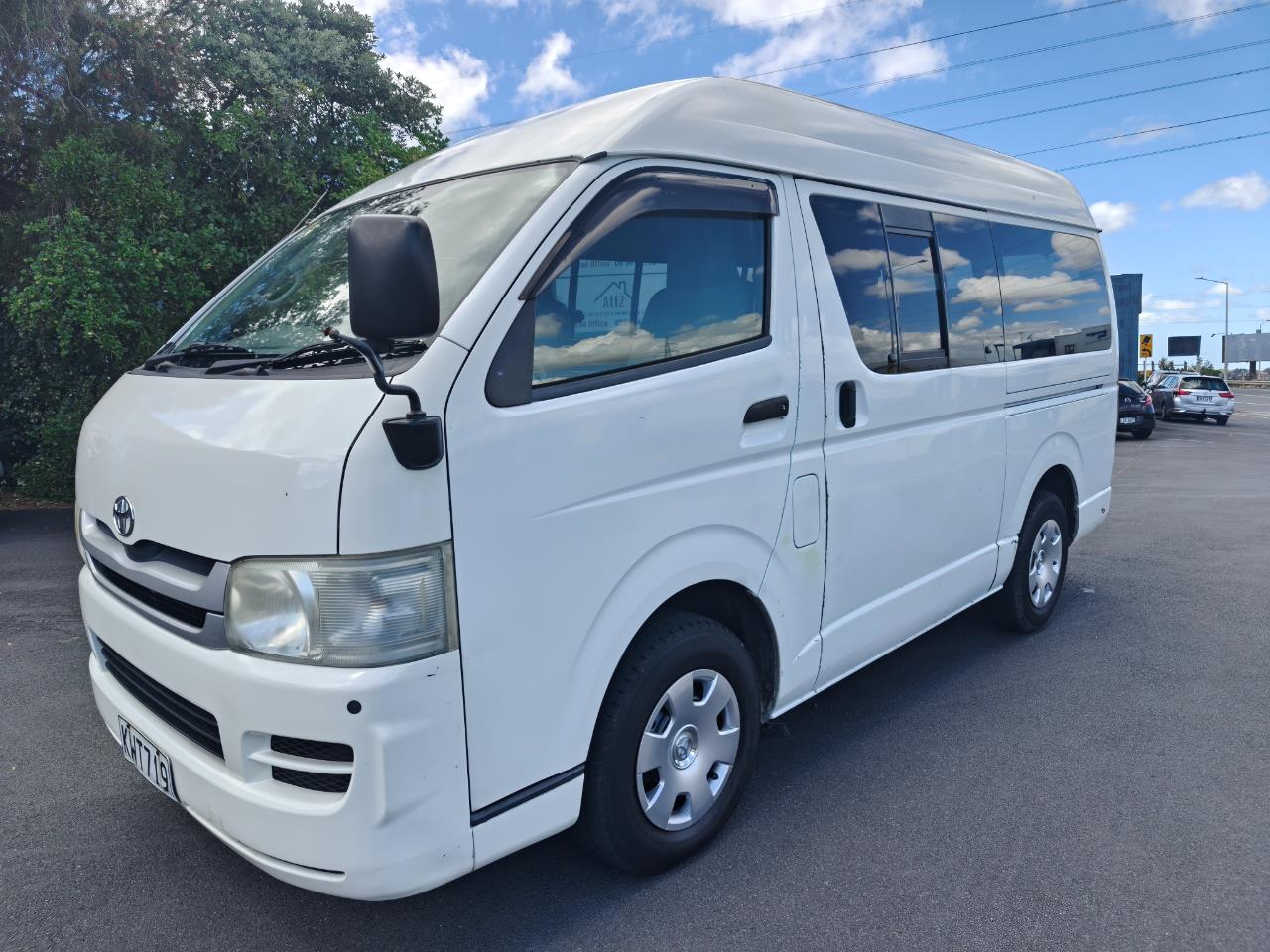 2009 Toyota Hiace