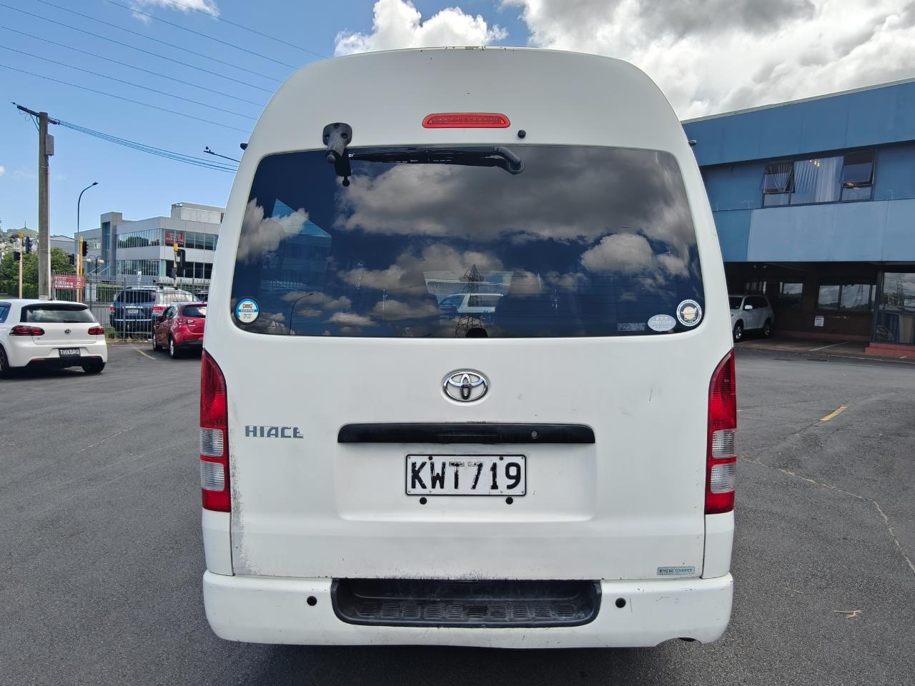 2009 Toyota Hiace