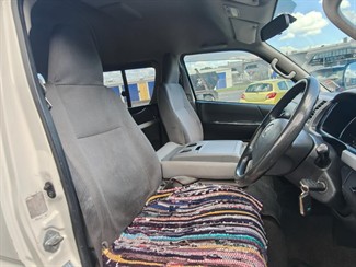 2009 Toyota Hiace - Thumbnail