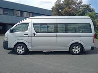 2006 Toyota Hiace - Thumbnail