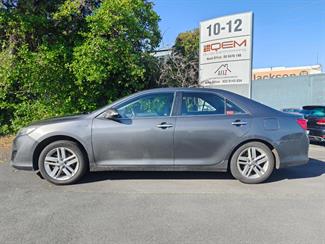2012 Toyota Camry - Thumbnail