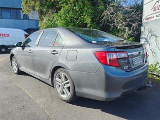 2012 Toyota Camry - Thumbnail