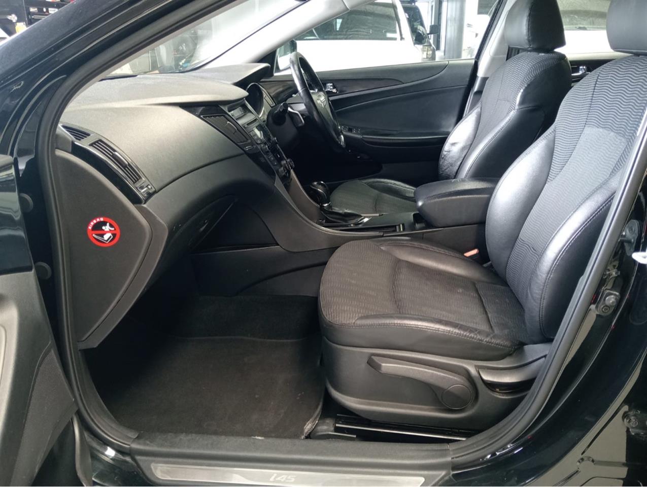 2013 Hyundai I45