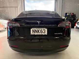 2021 Tesla Model 3 - Thumbnail