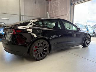 2021 Tesla Model 3 - Thumbnail