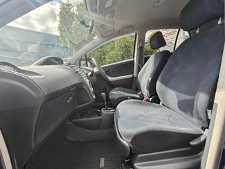 2006 Toyota Vitz - Thumbnail