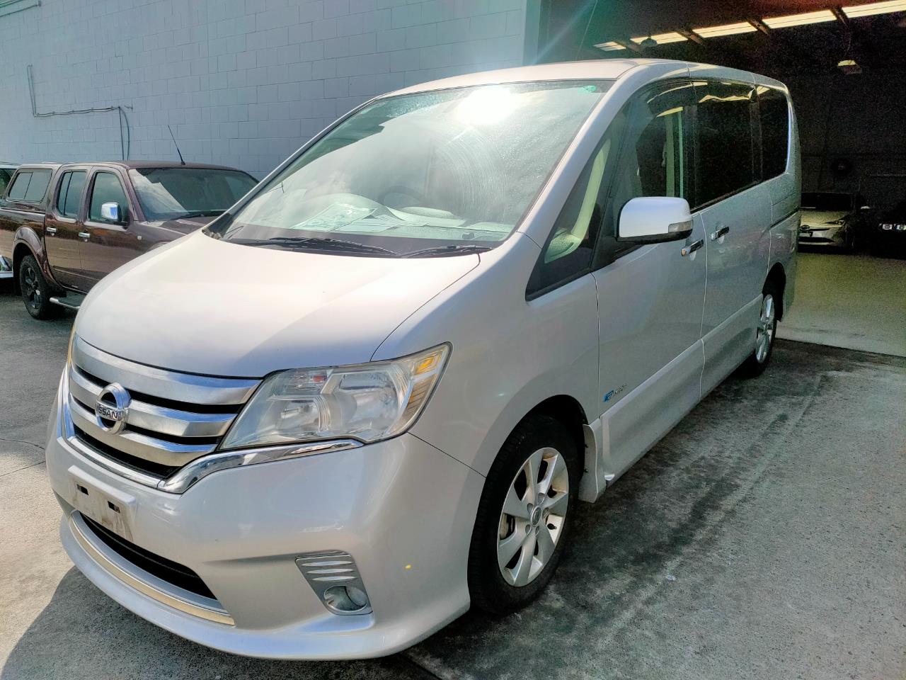 2013 Nissan Serena