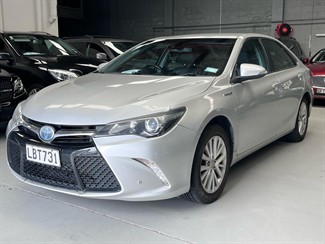 2017 Toyota Camry - Thumbnail