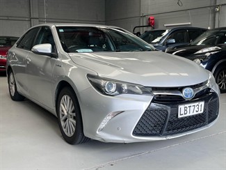 2017 Toyota Camry - Thumbnail