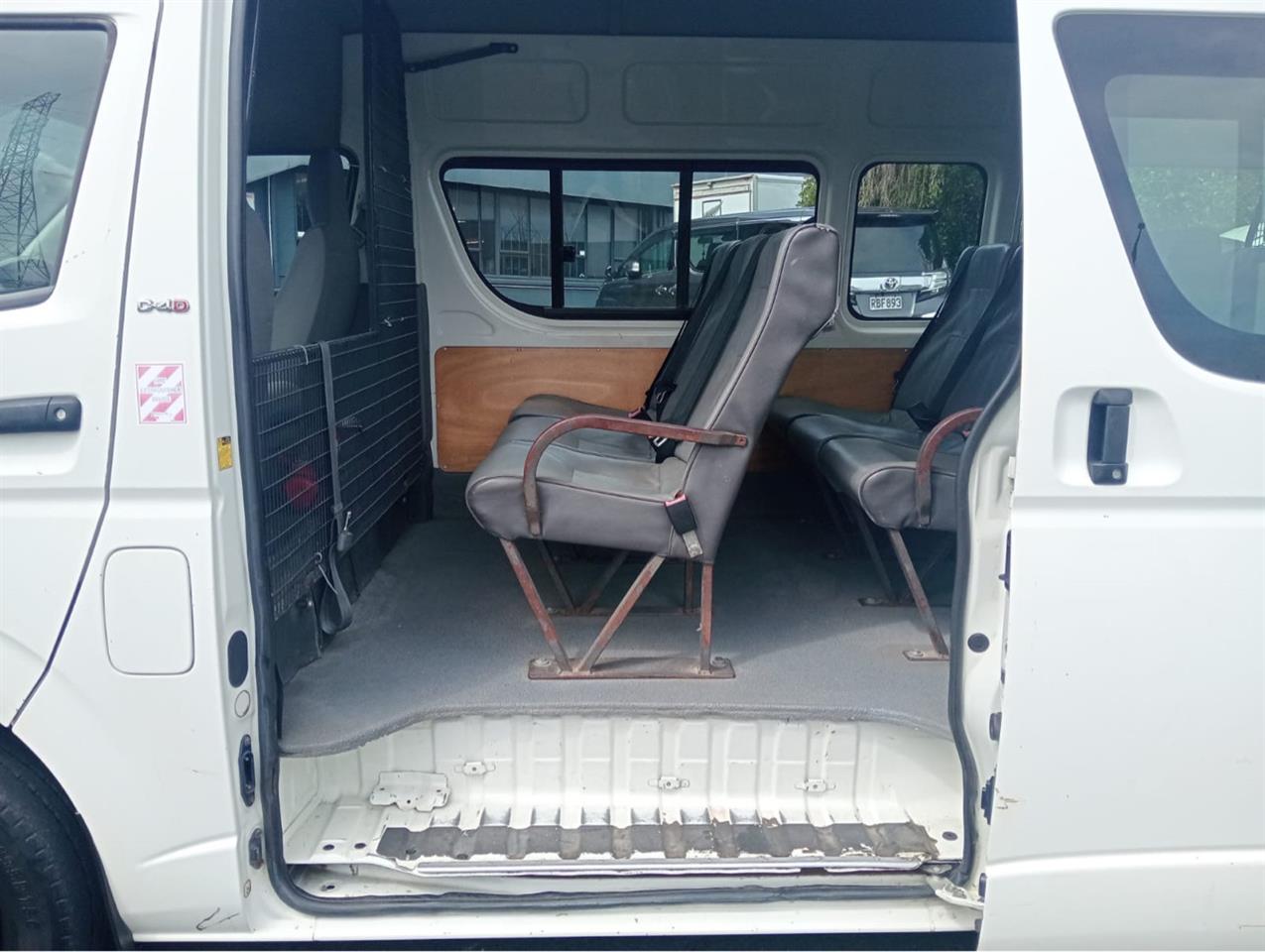2010 Toyota Hiace