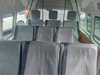 2010 Toyota Hiace - Thumbnail