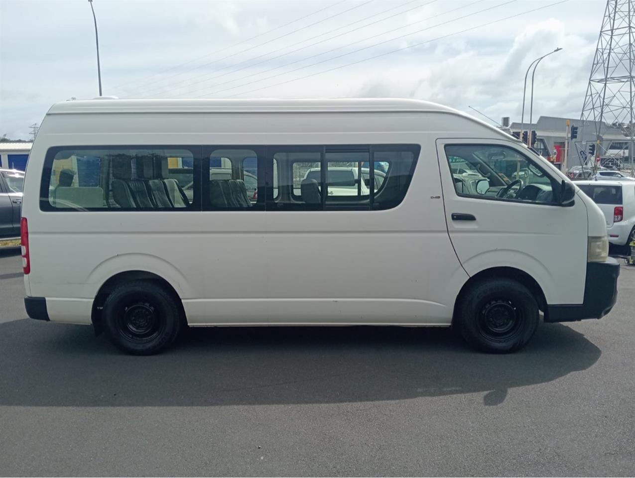 2010 Toyota Hiace
