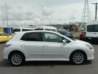 2007 Toyota Blade - Thumbnail