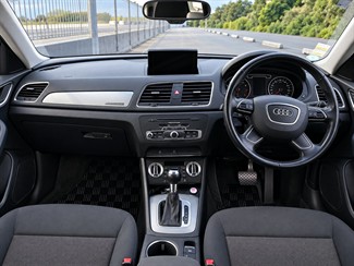 2017 Audi Q3 - Thumbnail