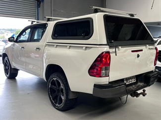 2016 Toyota Hilux - Thumbnail