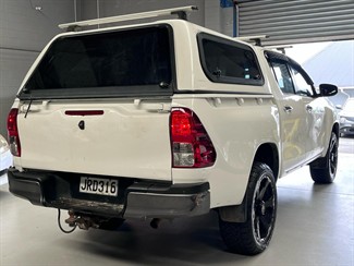 2016 Toyota Hilux - Thumbnail