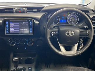 2016 Toyota Hilux - Thumbnail