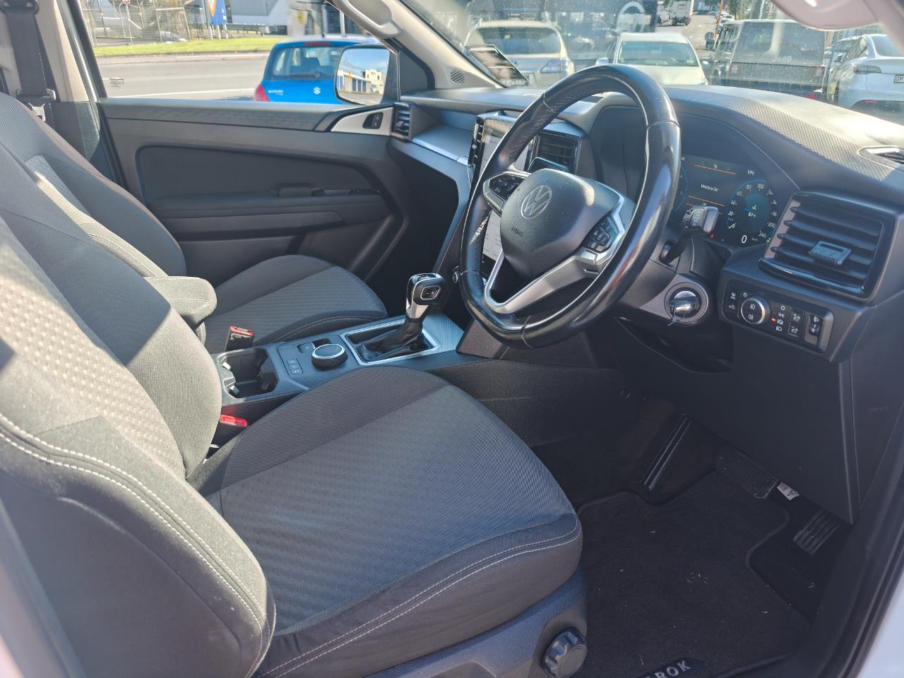 2024 Volkswagen Amarok