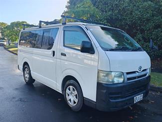 2007 Toyota Hiace - Thumbnail