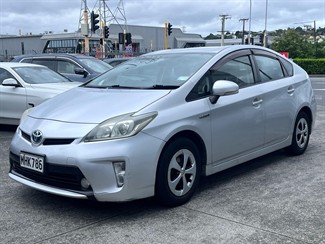 2013 Toyota Prius - Thumbnail