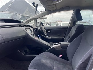 2013 Toyota Prius - Thumbnail