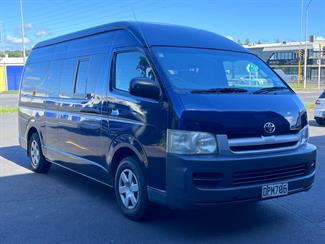 2006 Toyota Hiace - Thumbnail