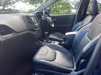 2016 Jeep Cherokee - Thumbnail
